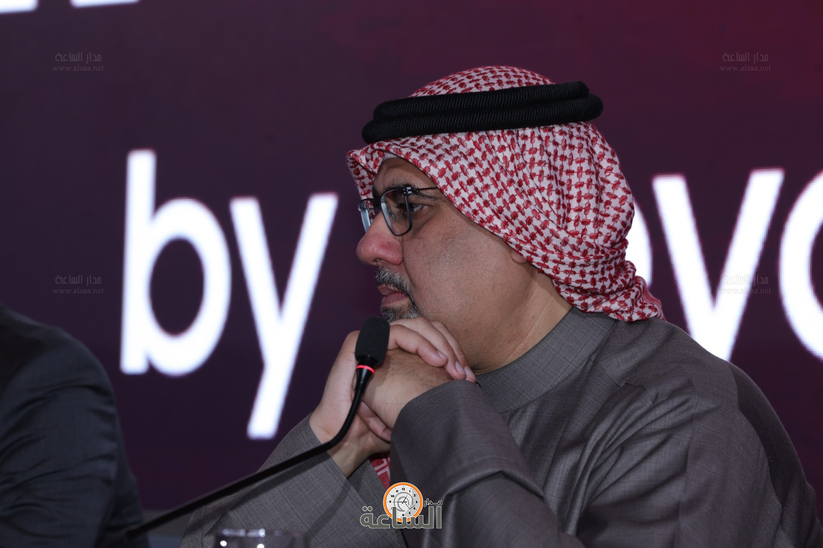 Madar Al-Saa Images 0.6641602353003546