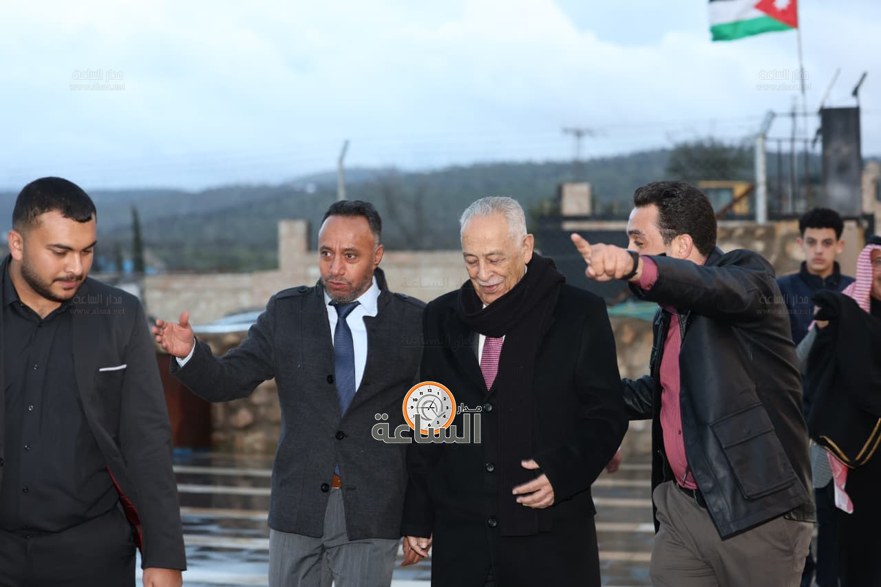 Madar Al-Saa Images 0.9703557694011268