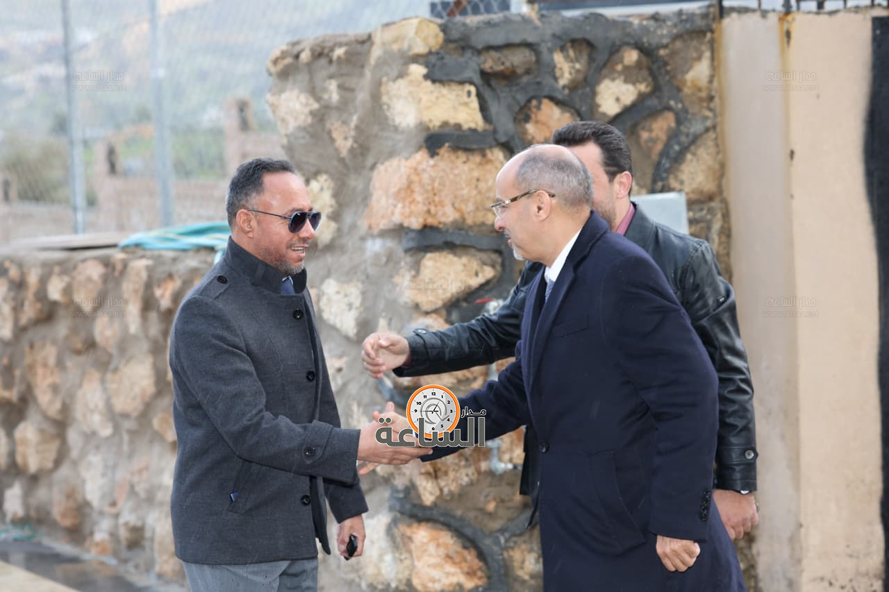 Madar Al-Saa Images 0.09444217255460696