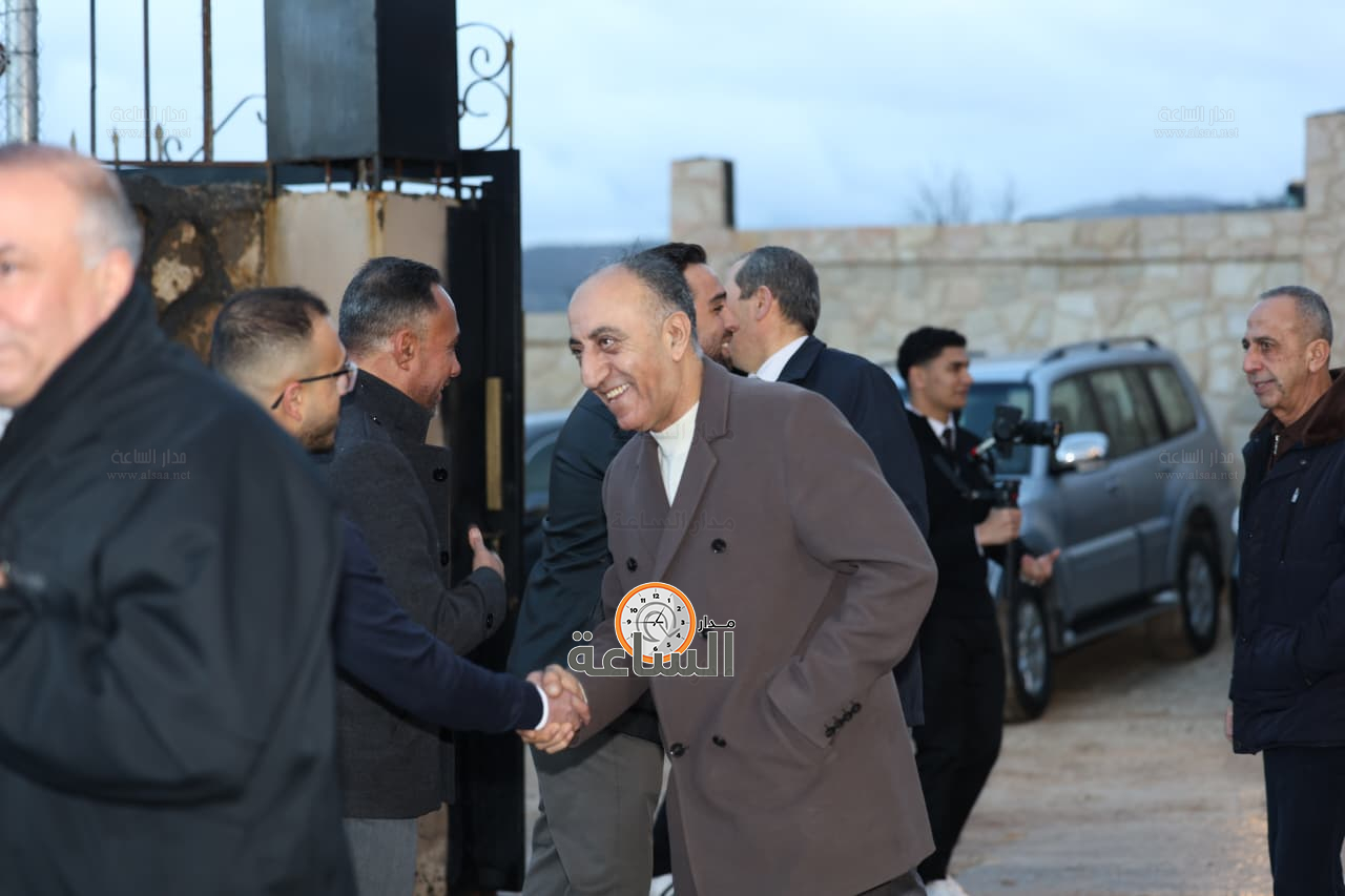 Madar Al-Saa Images 0.9916049682796173