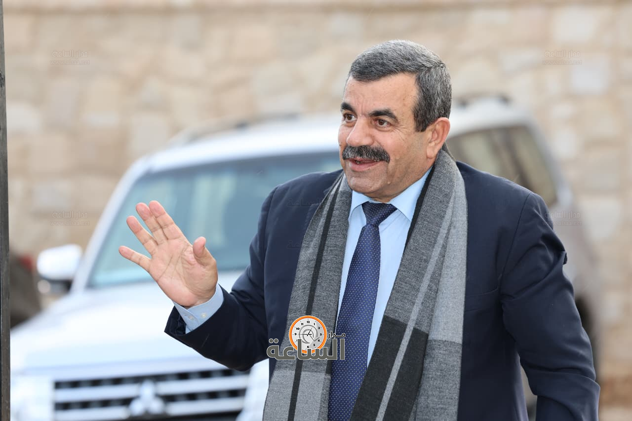 Madar Al-Saa Images 0.34817651530777605