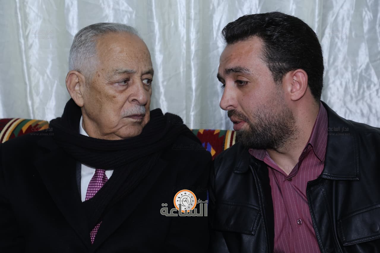 Madar Al-Saa Images 0.273440583545988