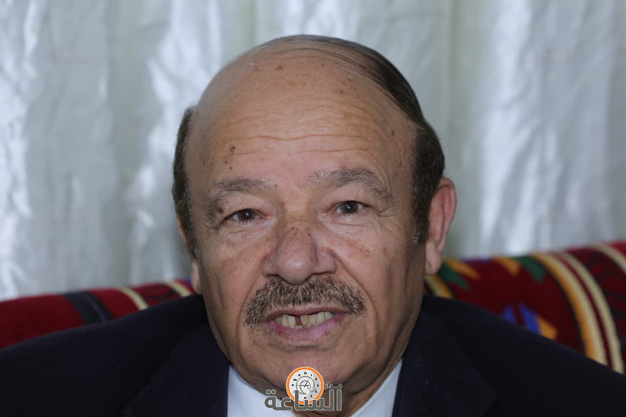 Madar Al-Saa Images 0.7867681324128679