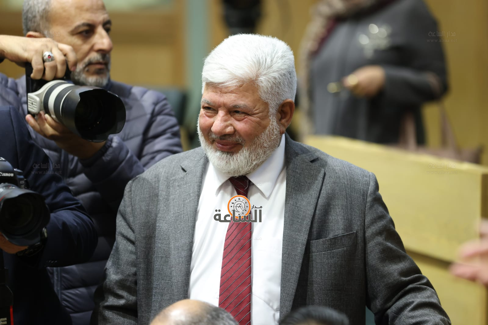 Madar Al-Saa Images 0.6512307367181457