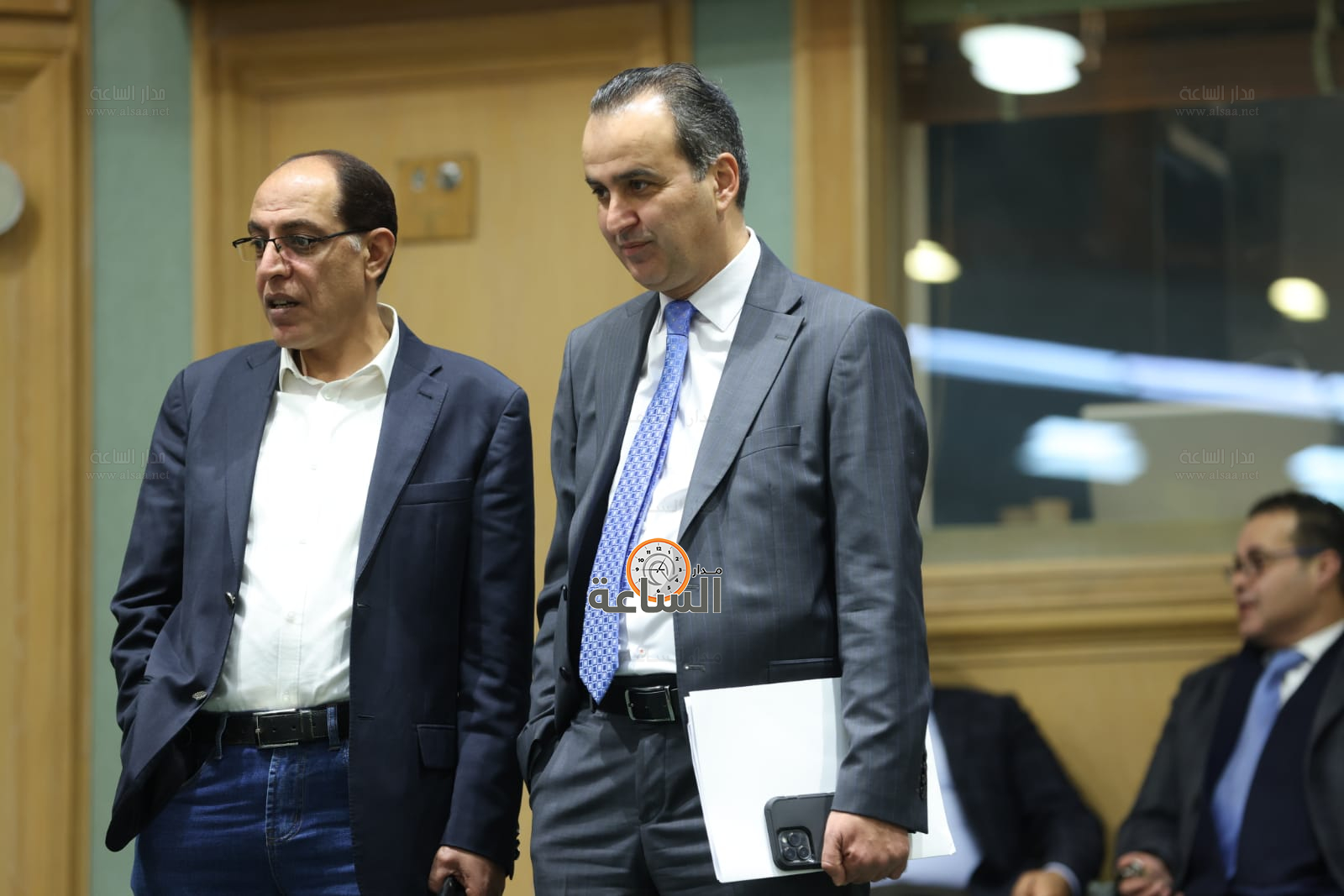 Madar Al-Saa Images 0.971144499017075