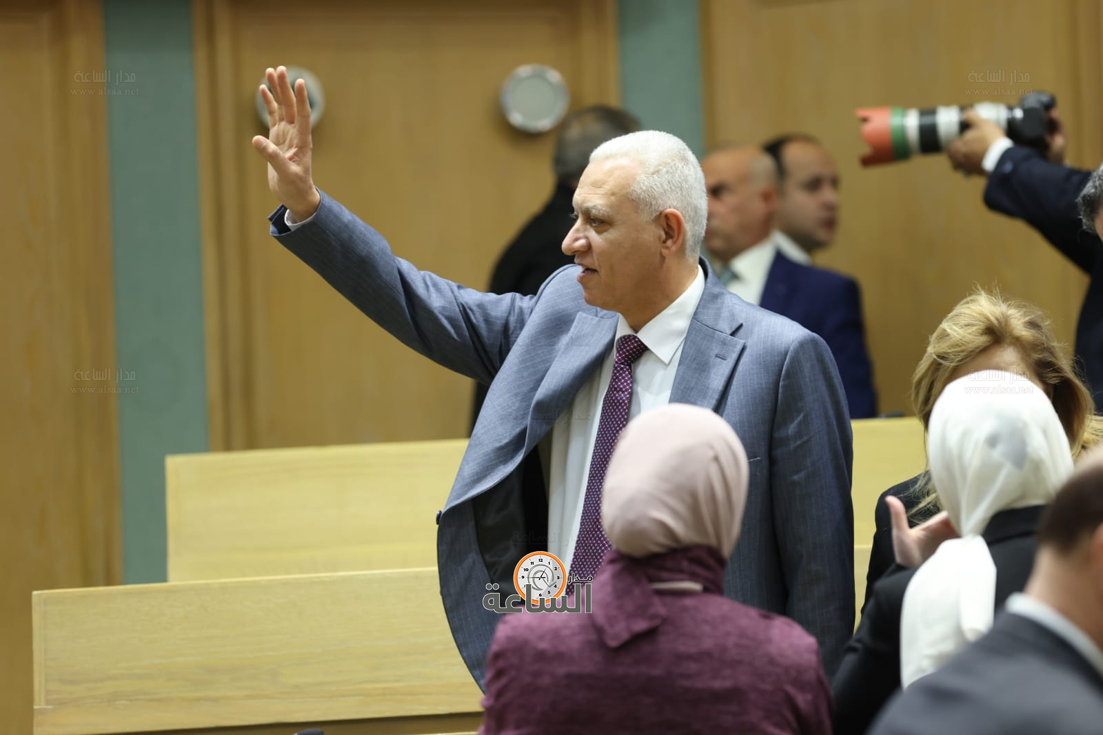 Madar Al-Saa Images 0.2746106204769141