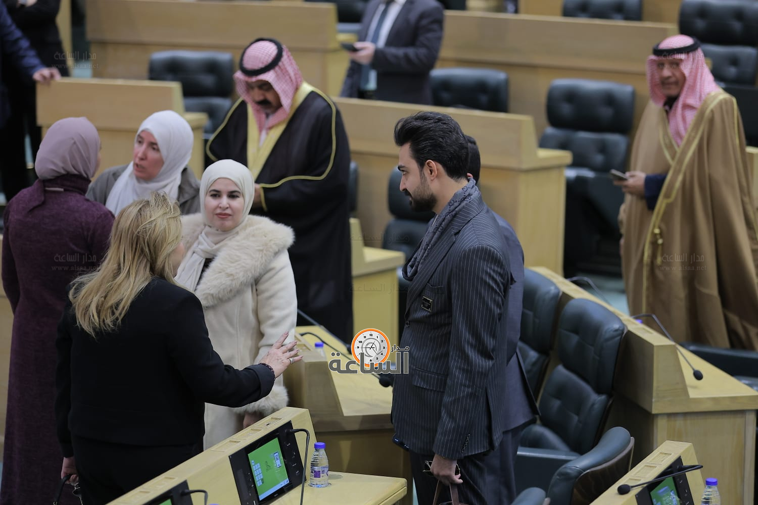 Madar Al-Saa Images 0.5461839494687942