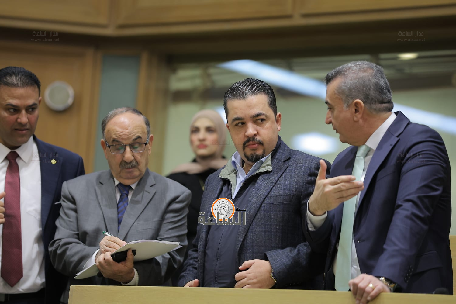 Madar Al-Saa Images 0.7898067373907031