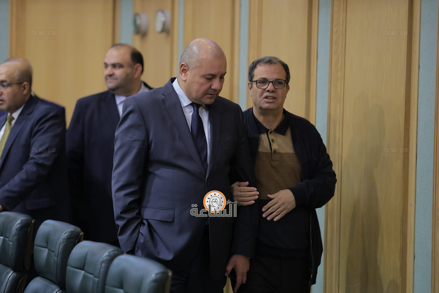 Madar Al-Saa Images 0.38566943378489393