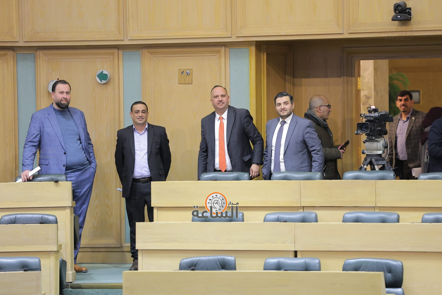 Madar Al-Saa Images 0.7786706538547741