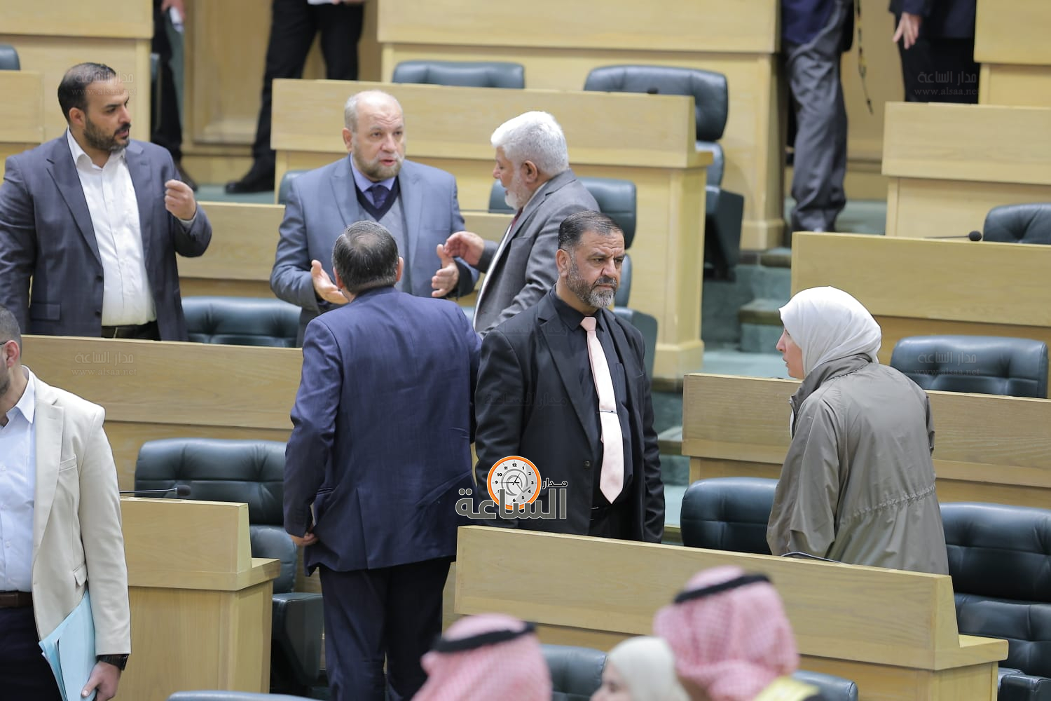 Madar Al-Saa Images 0.13437360254594488