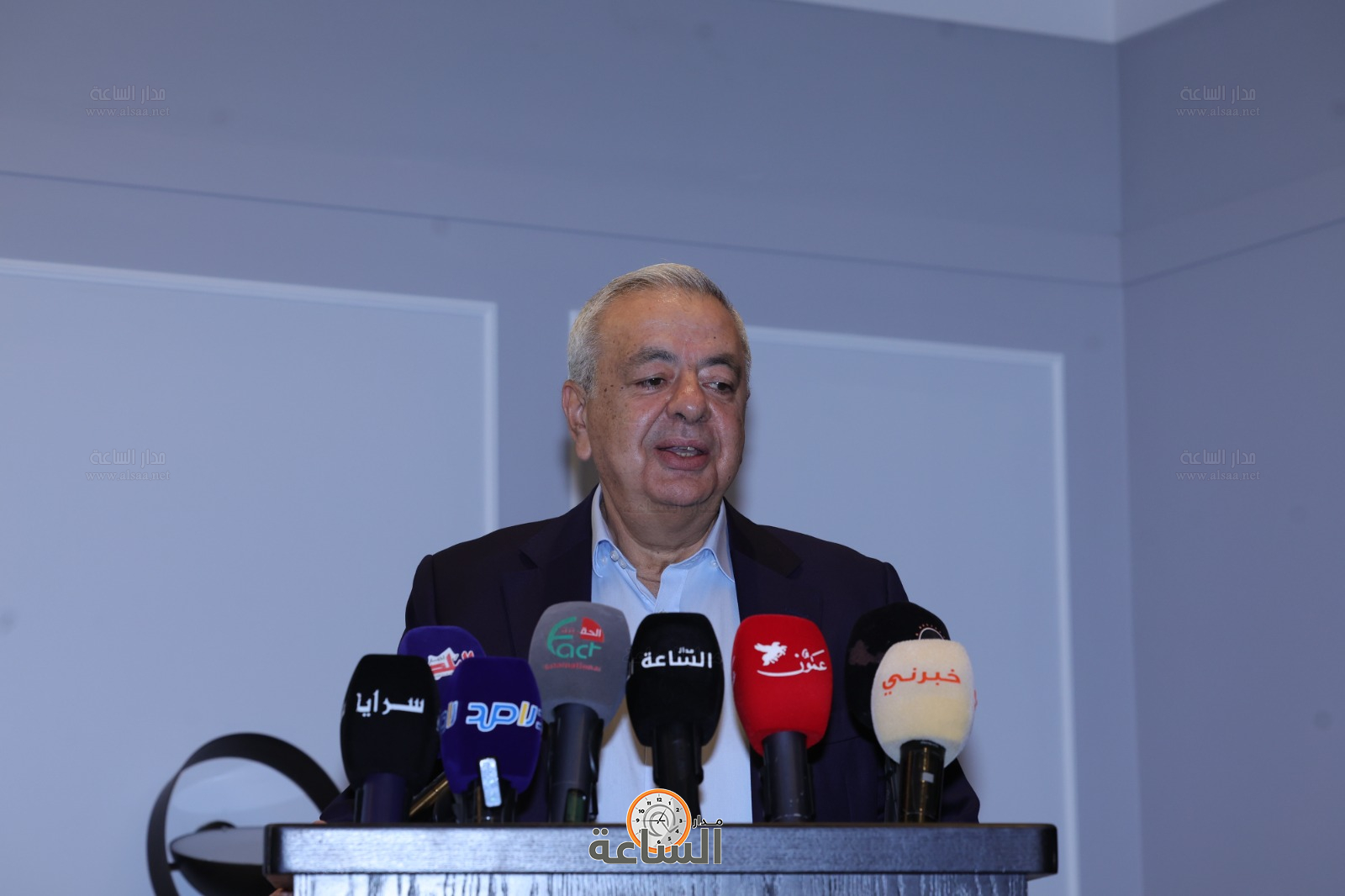 Madar Al-Saa Images 0.6574187356368005