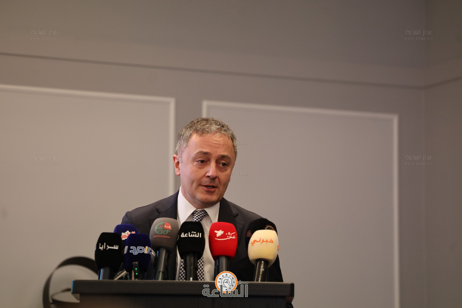 Madar Al-Saa Images 0.901468074278387