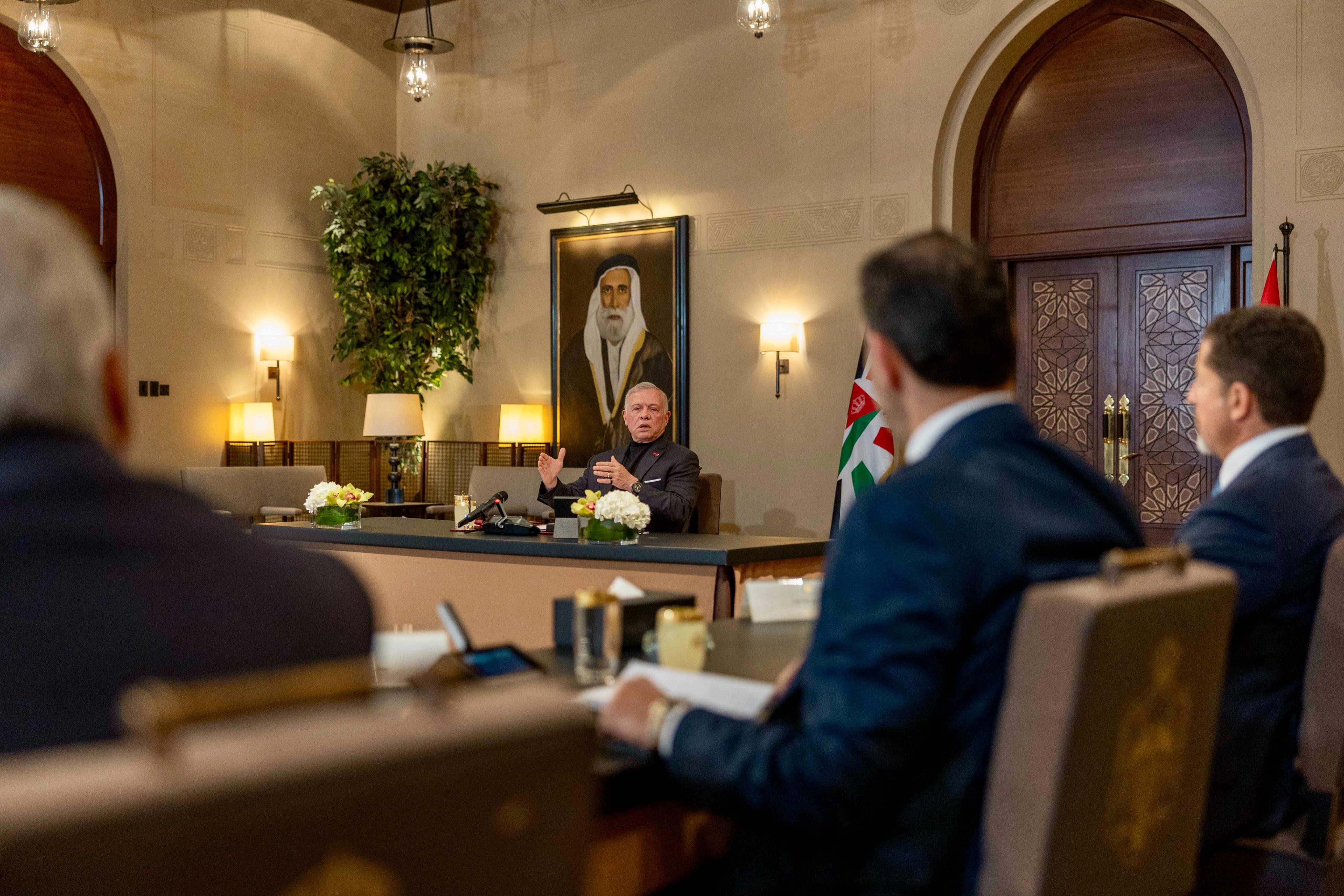 Madar Al-Saa Images 0.48283429636858444