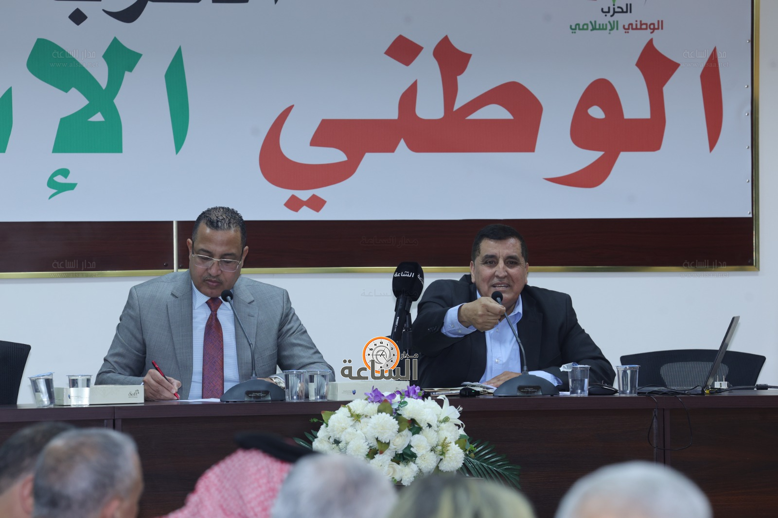 Madar Al-Saa Images 0.694790808305285