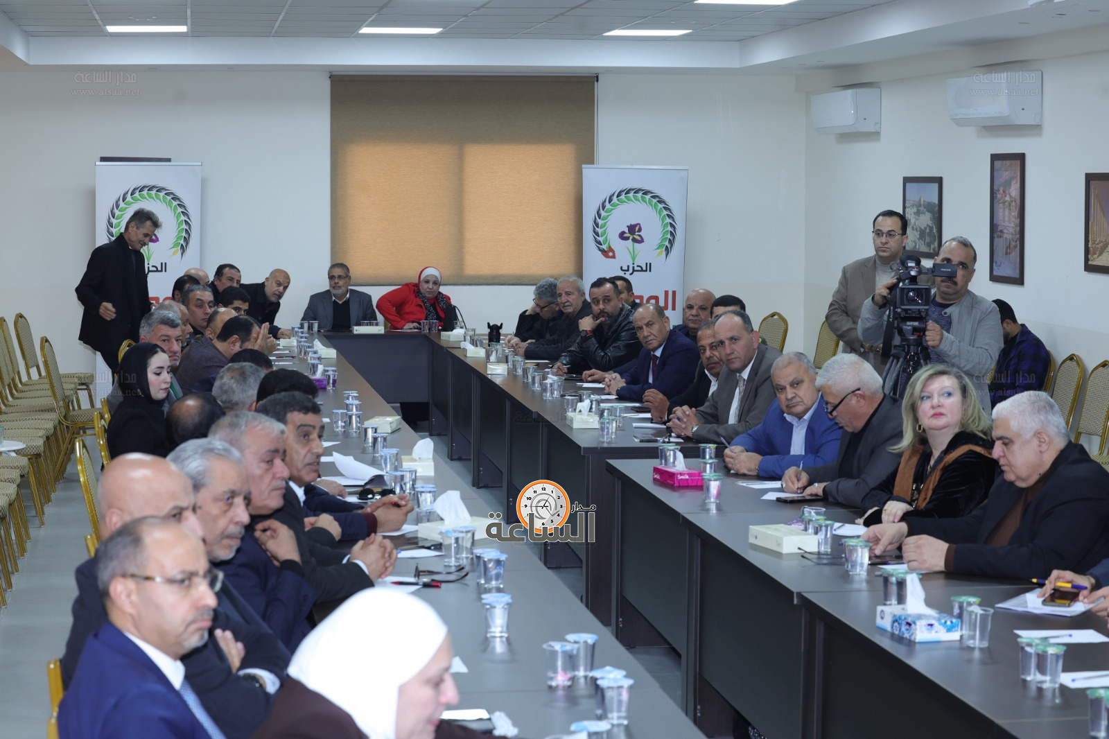 Madar Al-Saa Images 0.41057965284384357