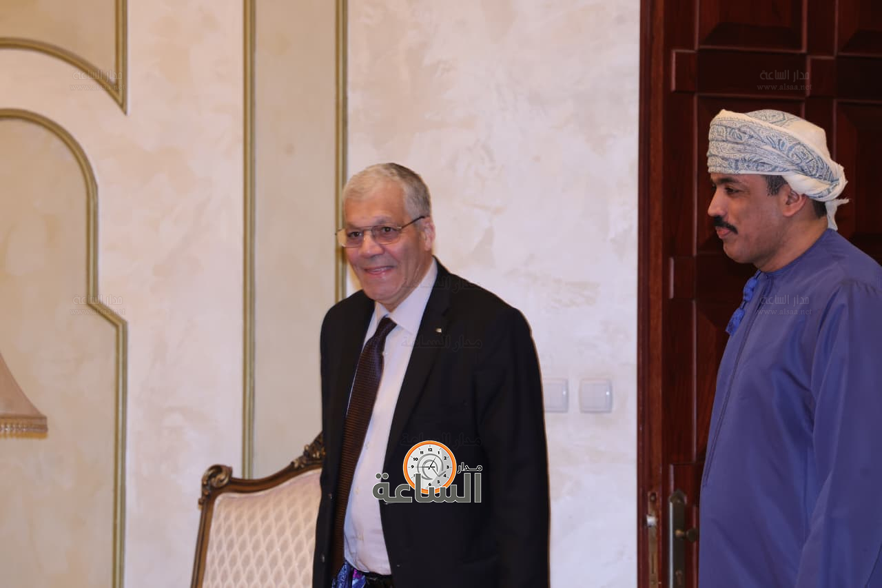 Madar Al-Saa Images 0.821110813496903