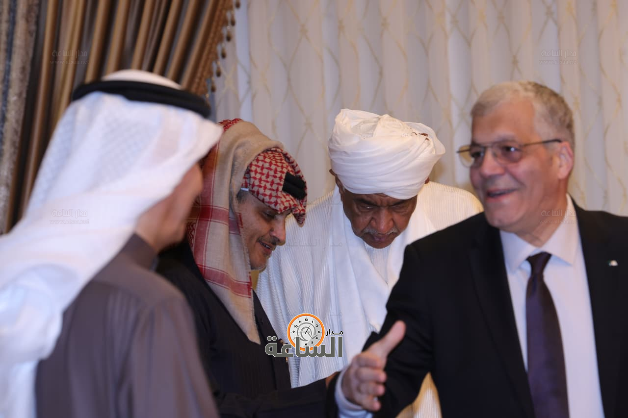 Madar Al-Saa Images 0.7743630624547763