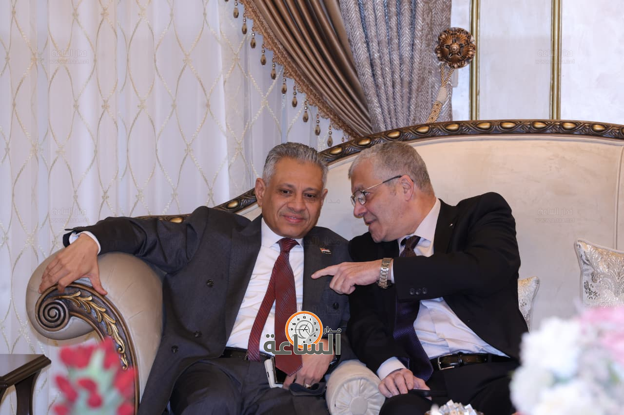 Madar Al-Saa Images 0.6597833305474933