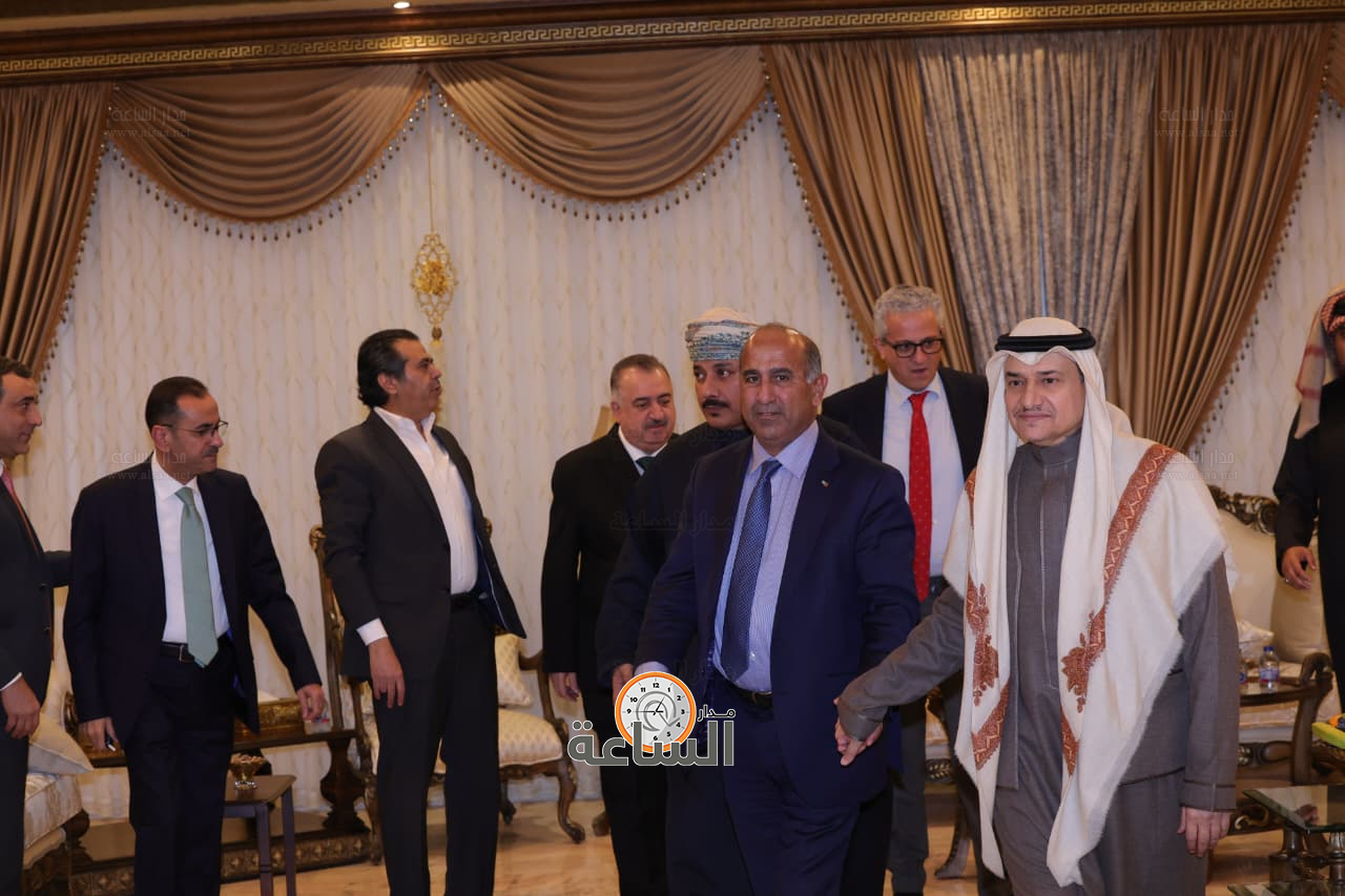 Madar Al-Saa Images 0.11707199039840921