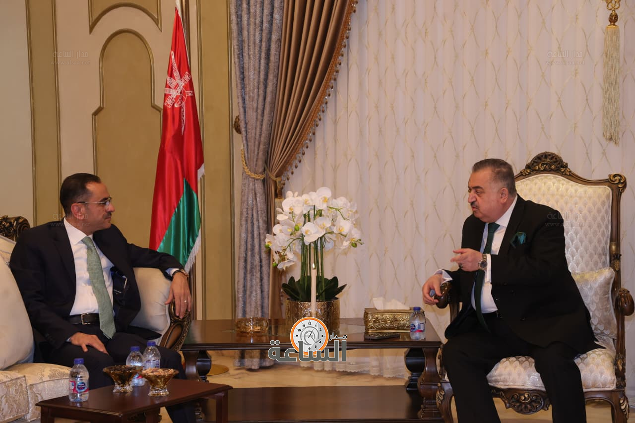 Madar Al-Saa Images 0.9448698020262377