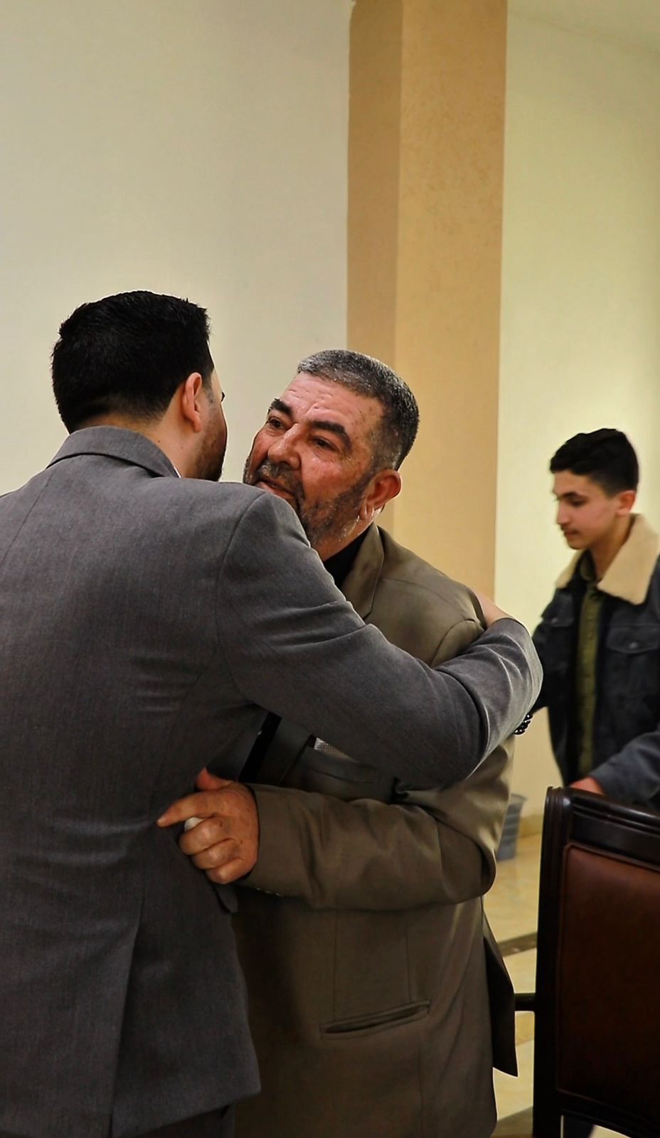 Madar Al-Saa Images 0.9107095601299656