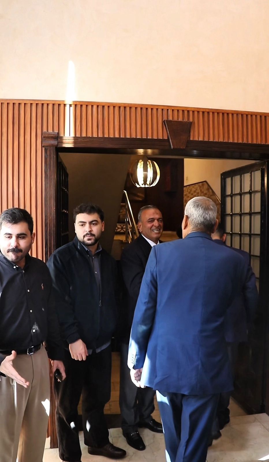 Madar Al-Saa Images 0.5748799383736612