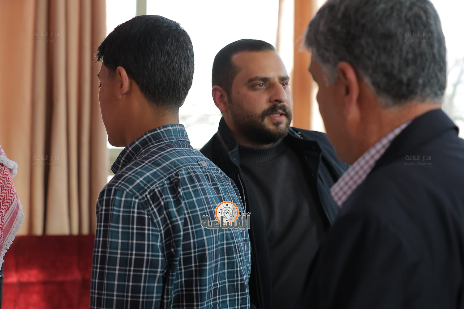 Madar Al-Saa Images 0.8118161728927812