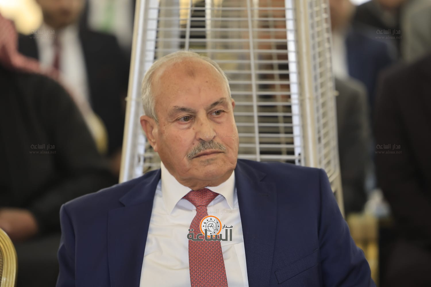 Madar Al-Saa Images 0.830534260313926