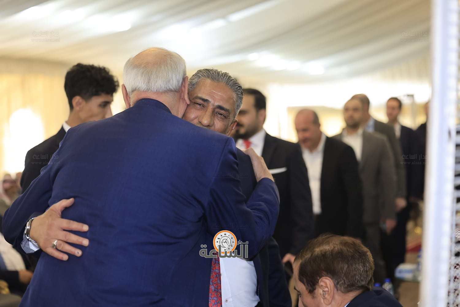 Madar Al-Saa Images 0.5322062971120526