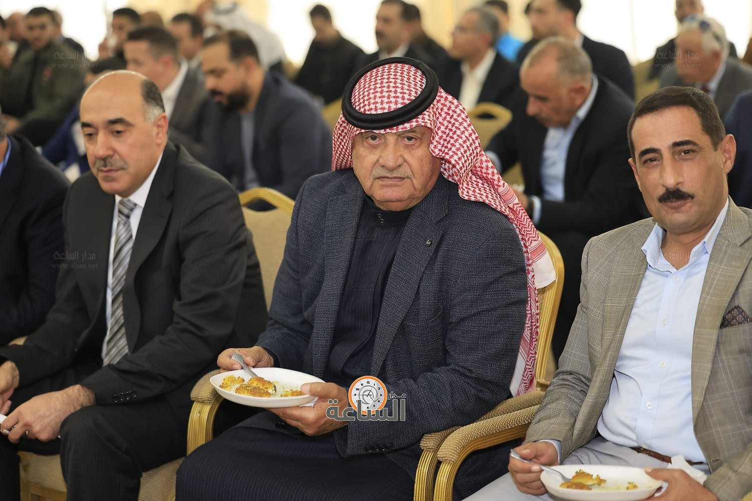 Madar Al-Saa Images 0.5742794584864509