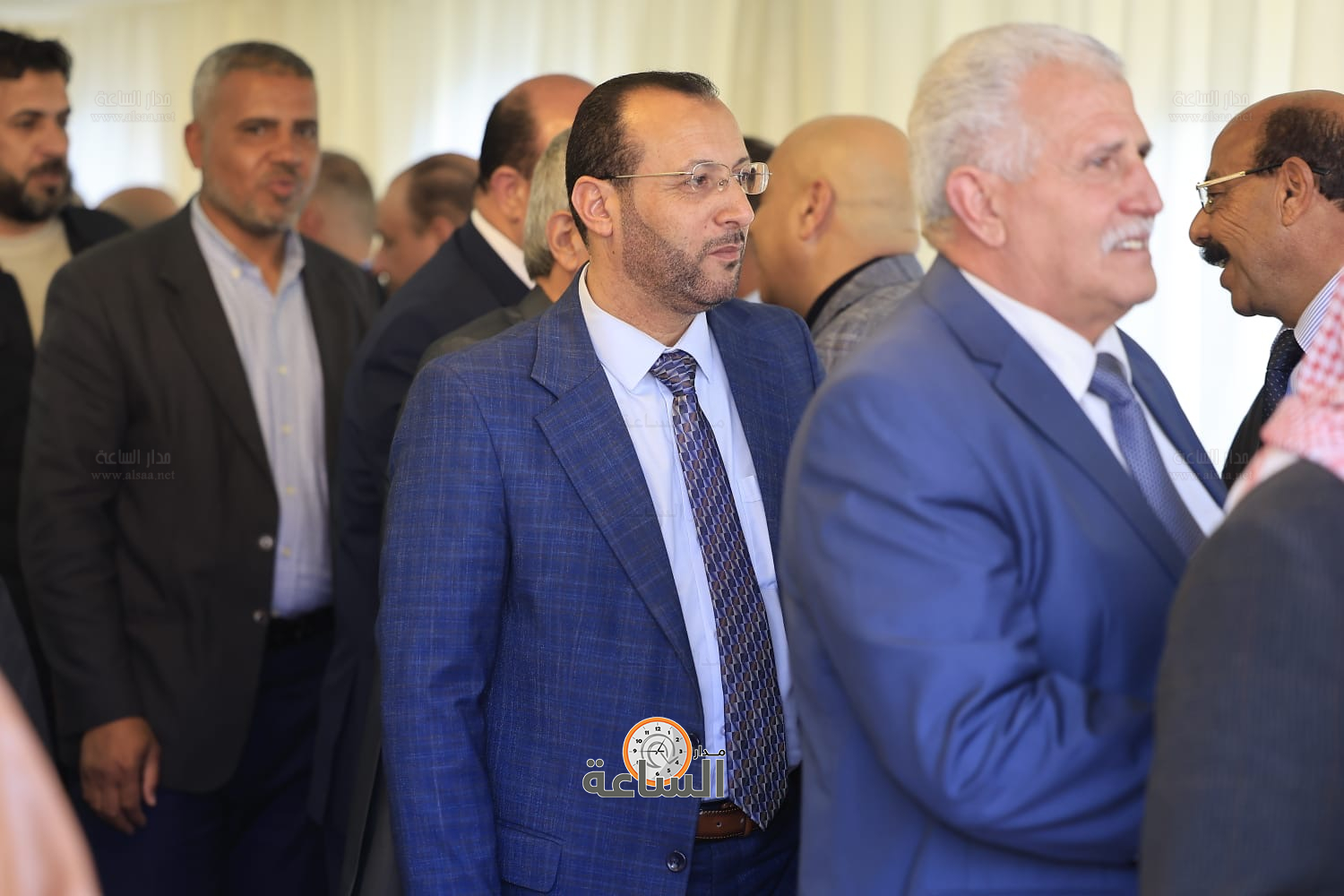 Madar Al-Saa Images 0.3282402357569061