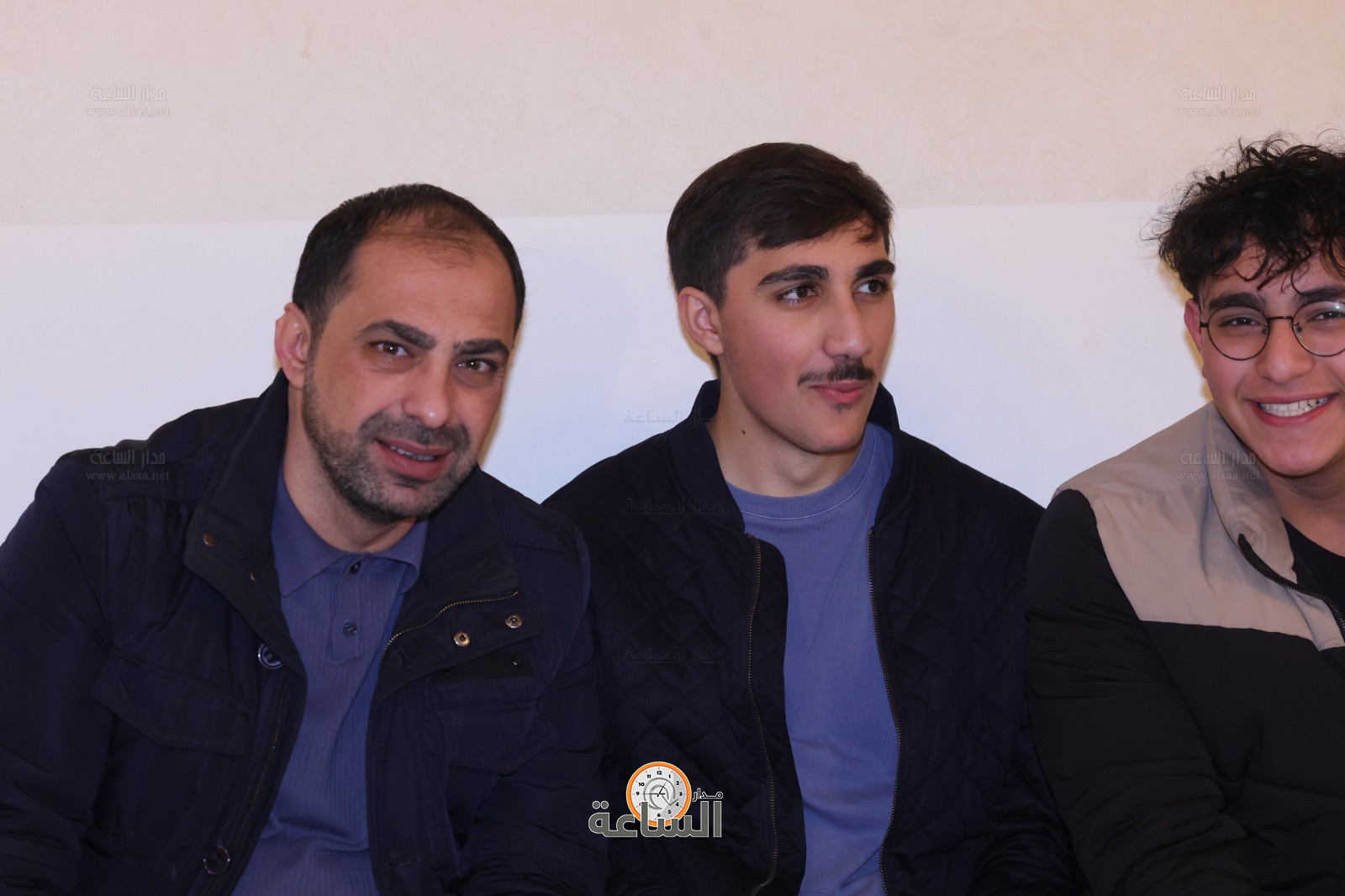 Madar Al-Saa Images 0.9835467763778821