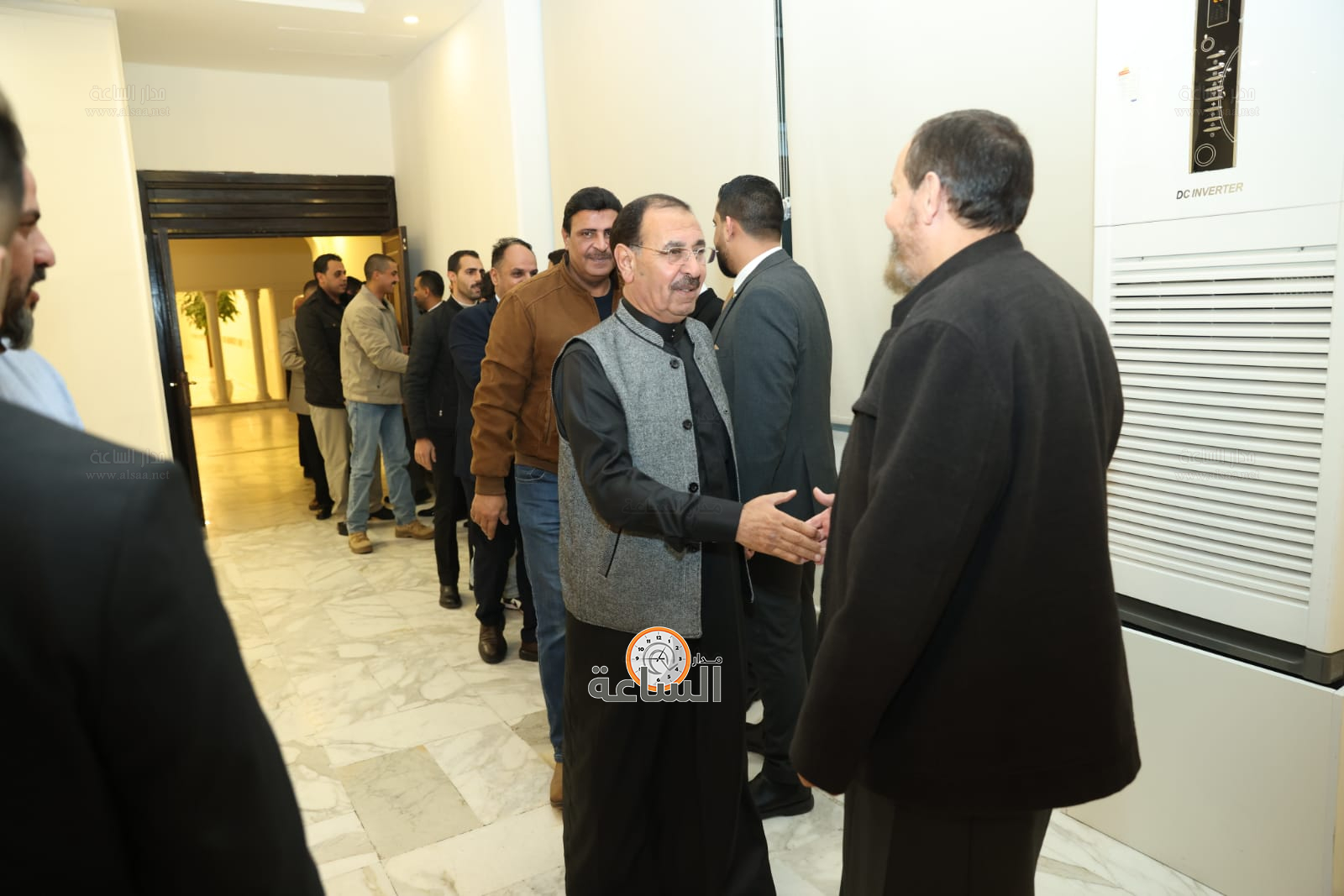 Madar Al-Saa Images 0.34138345967055506