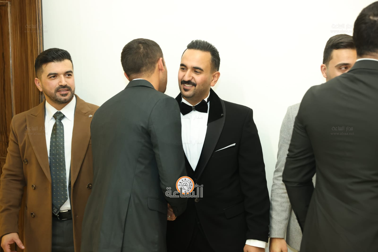 Madar Al-Saa Images 0.03838286187369677