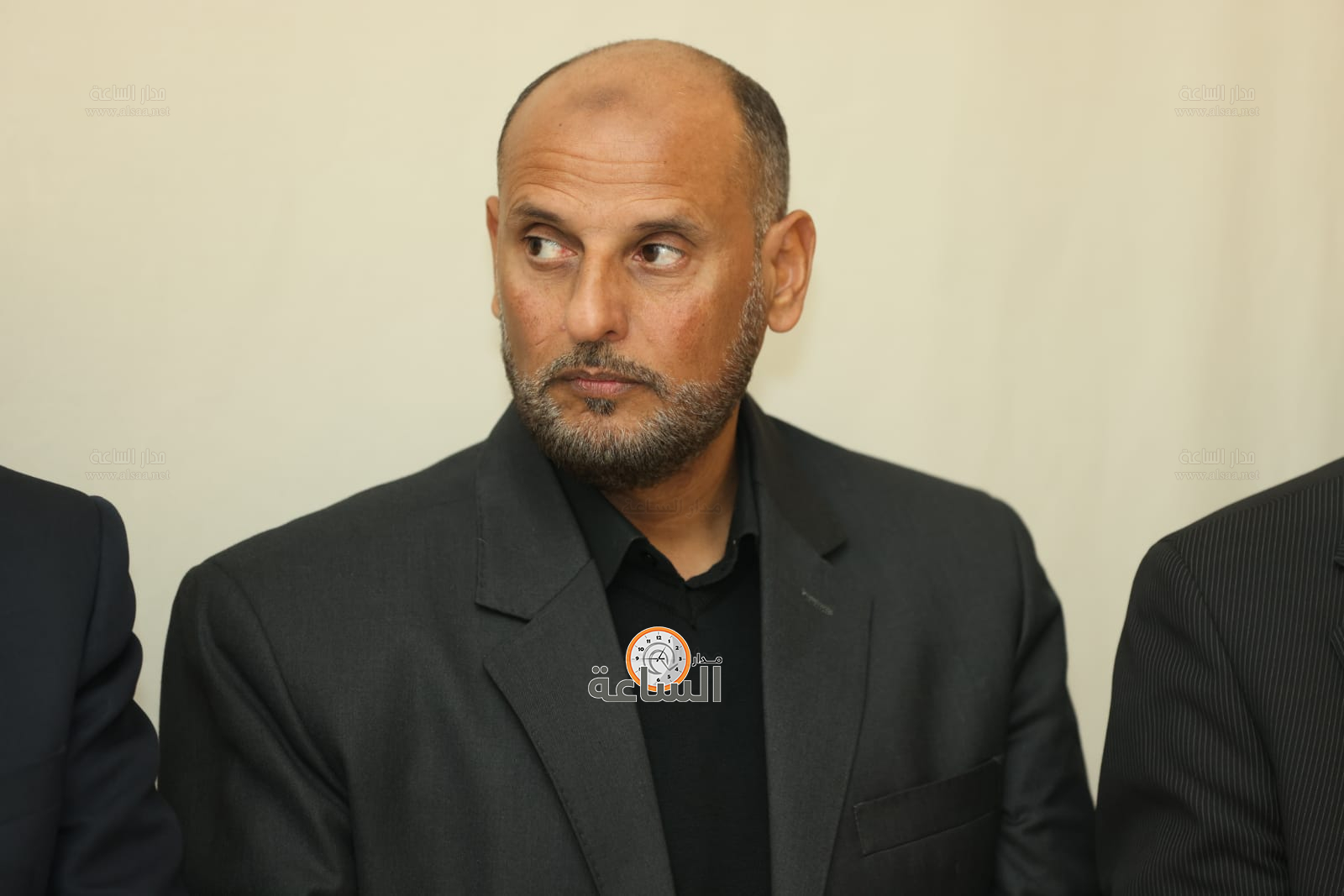 Madar Al-Saa Images 0.18923824878789175