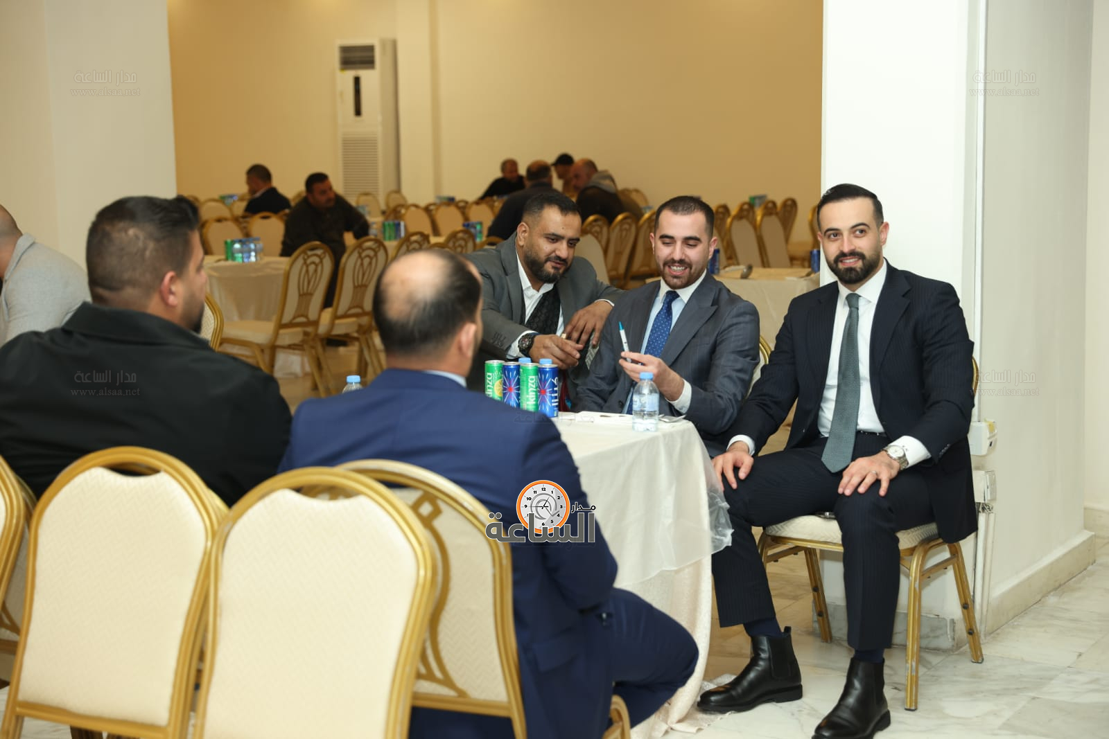 Madar Al-Saa Images 0.9424445227257262