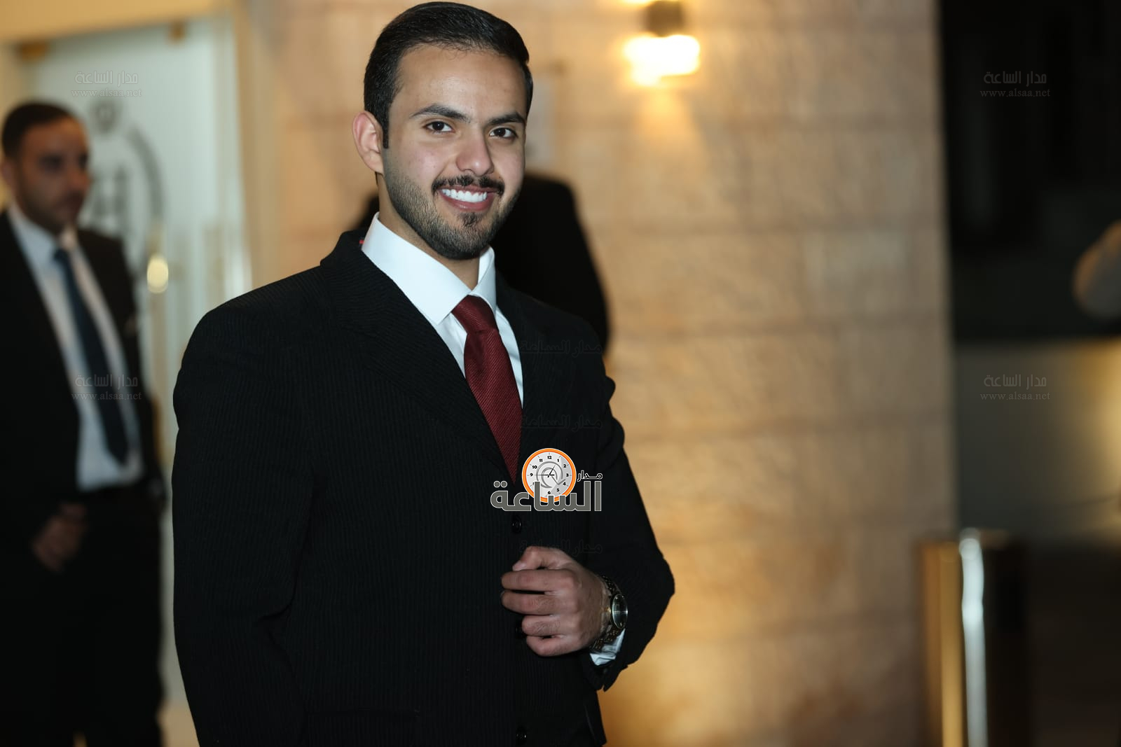 Madar Al-Saa Images 0.6848990933921235