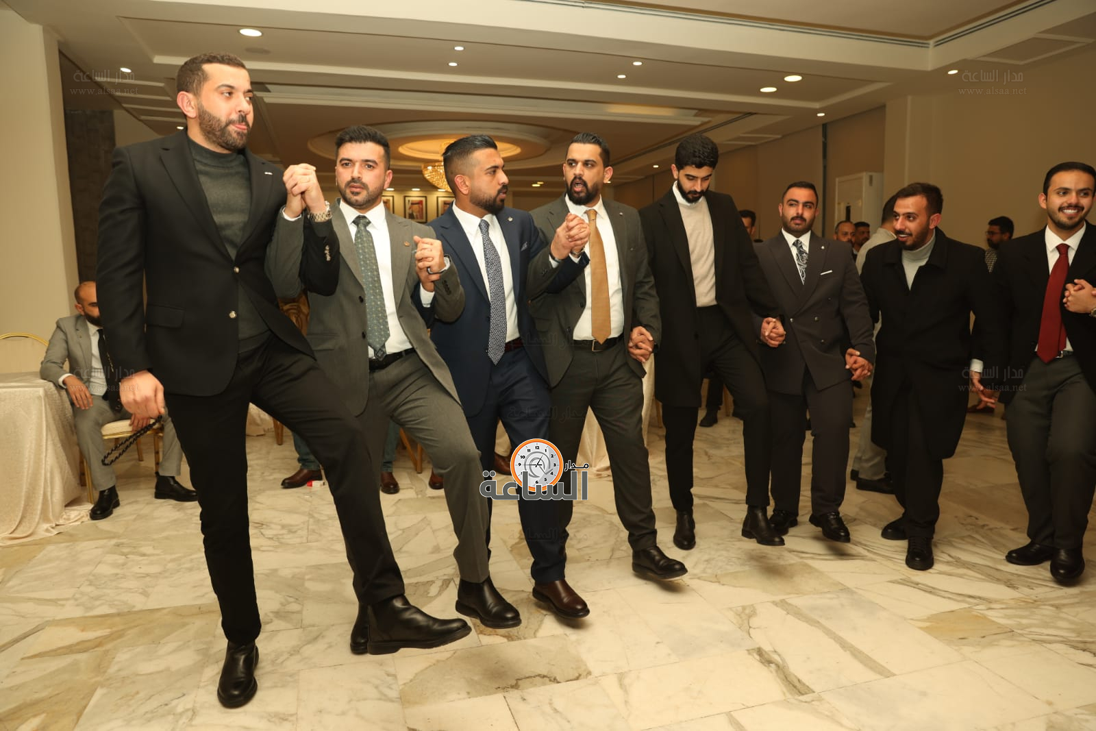 Madar Al-Saa Images 0.4401147256499469