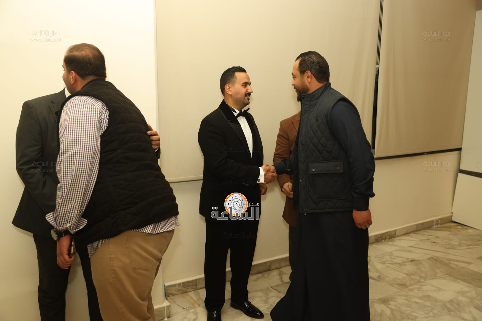 Madar Al-Saa Images 0.11814870724157034