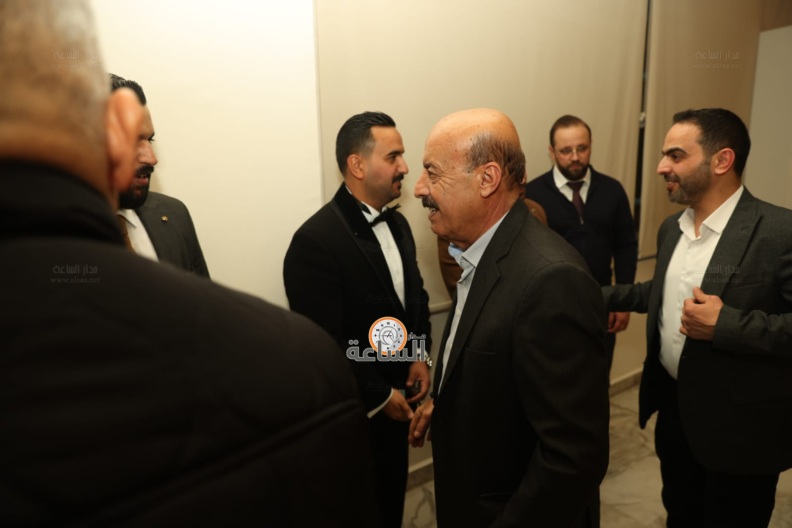 Madar Al-Saa Images 0.6322804240120202