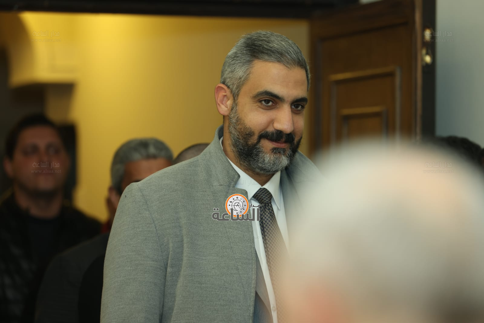 Madar Al-Saa Images 0.9082832707769088