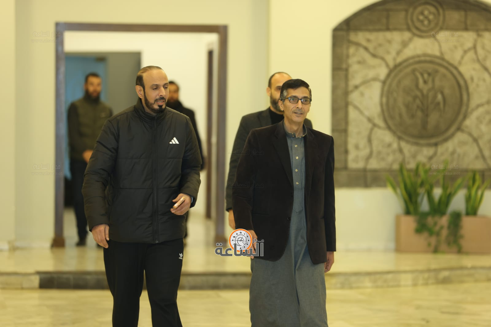 Madar Al-Saa Images 0.2514484843342222