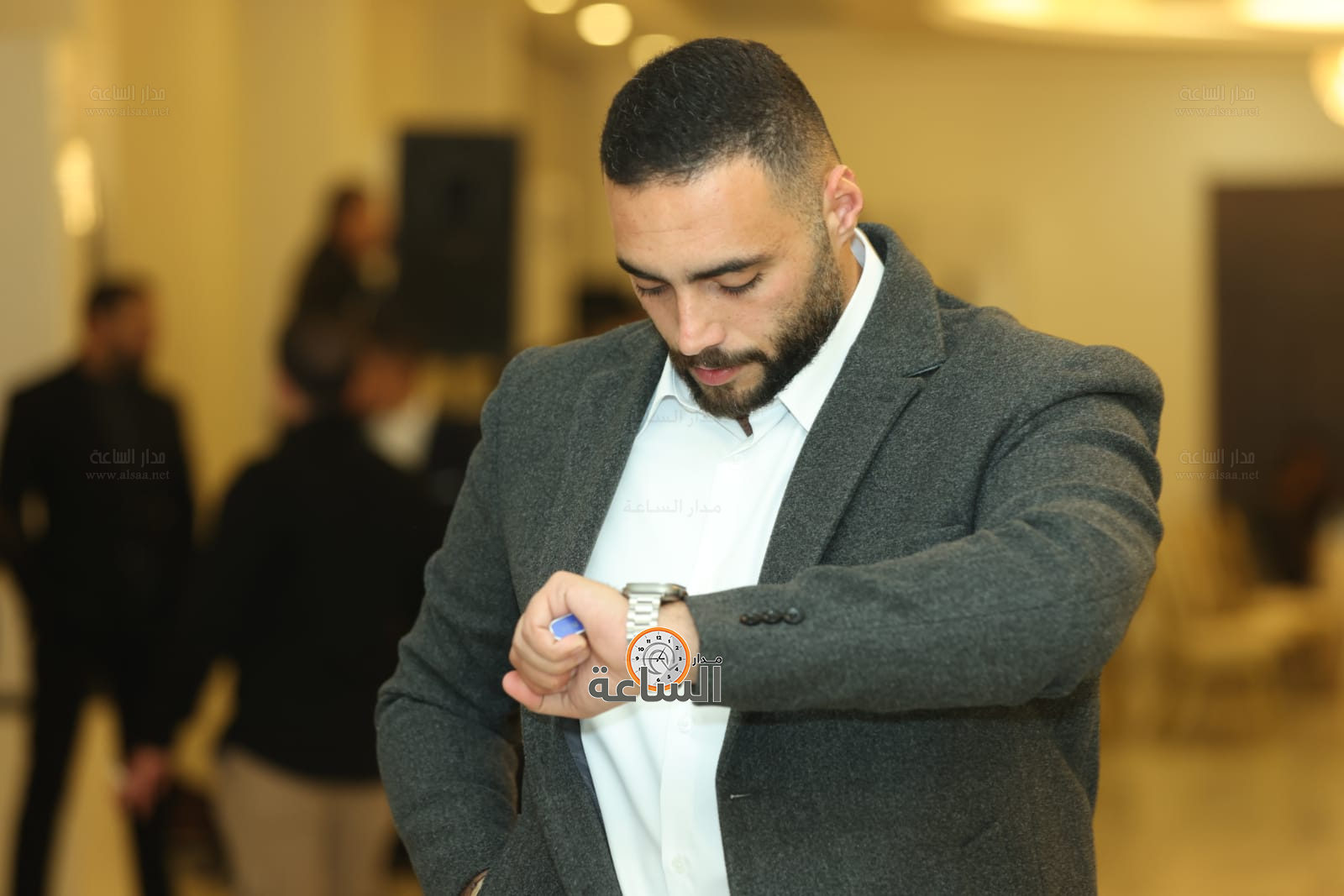 Madar Al-Saa Images 0.4850600461922481