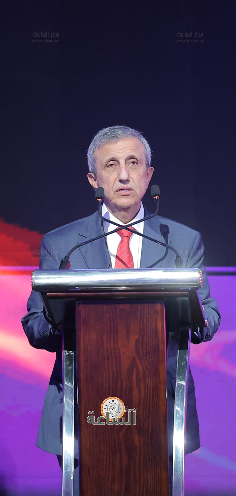 Madar Al-Saa Images 0.7891537686255504