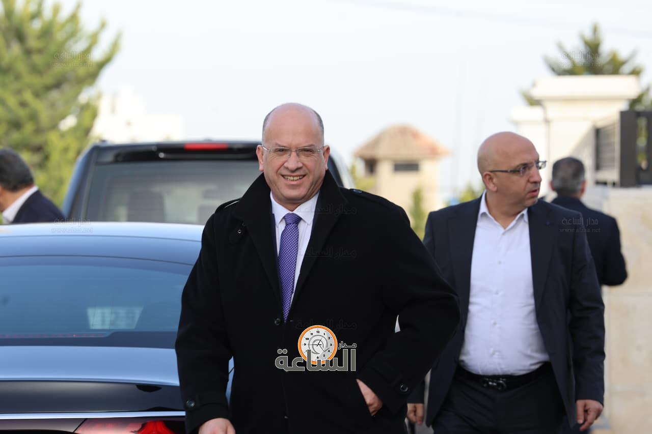 Madar Al-Saa Images 0.1417970895148708