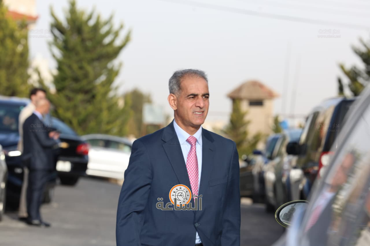 Madar Al-Saa Images 0.23426712801949012