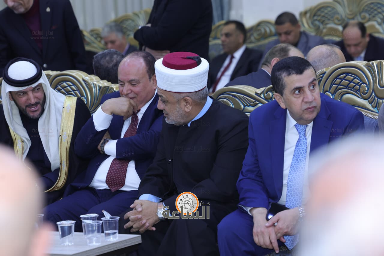 Madar Al-Saa Images 0.38365408369413634