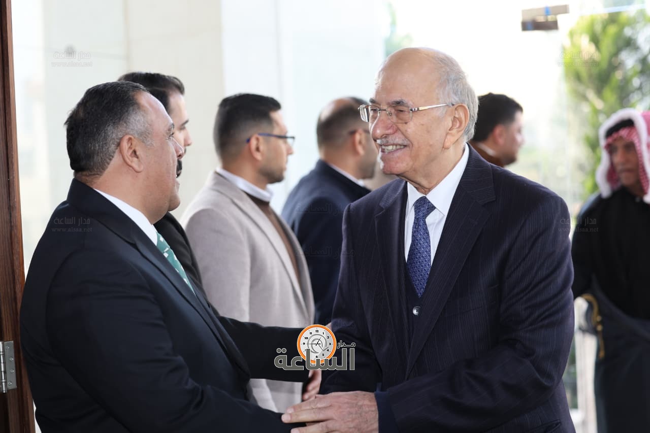 Madar Al-Saa Images 0.49163226379867786