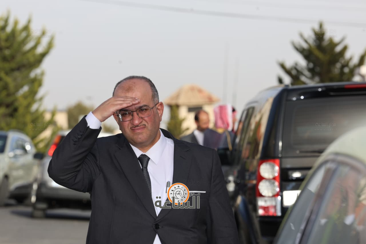 Madar Al-Saa Images 0.08133888049015914